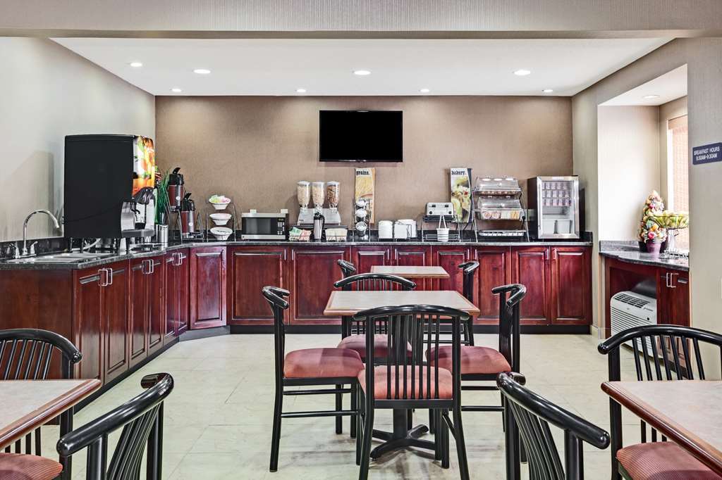 Microtel Inn & Suites By Wyndham Charleston Fasilitas foto